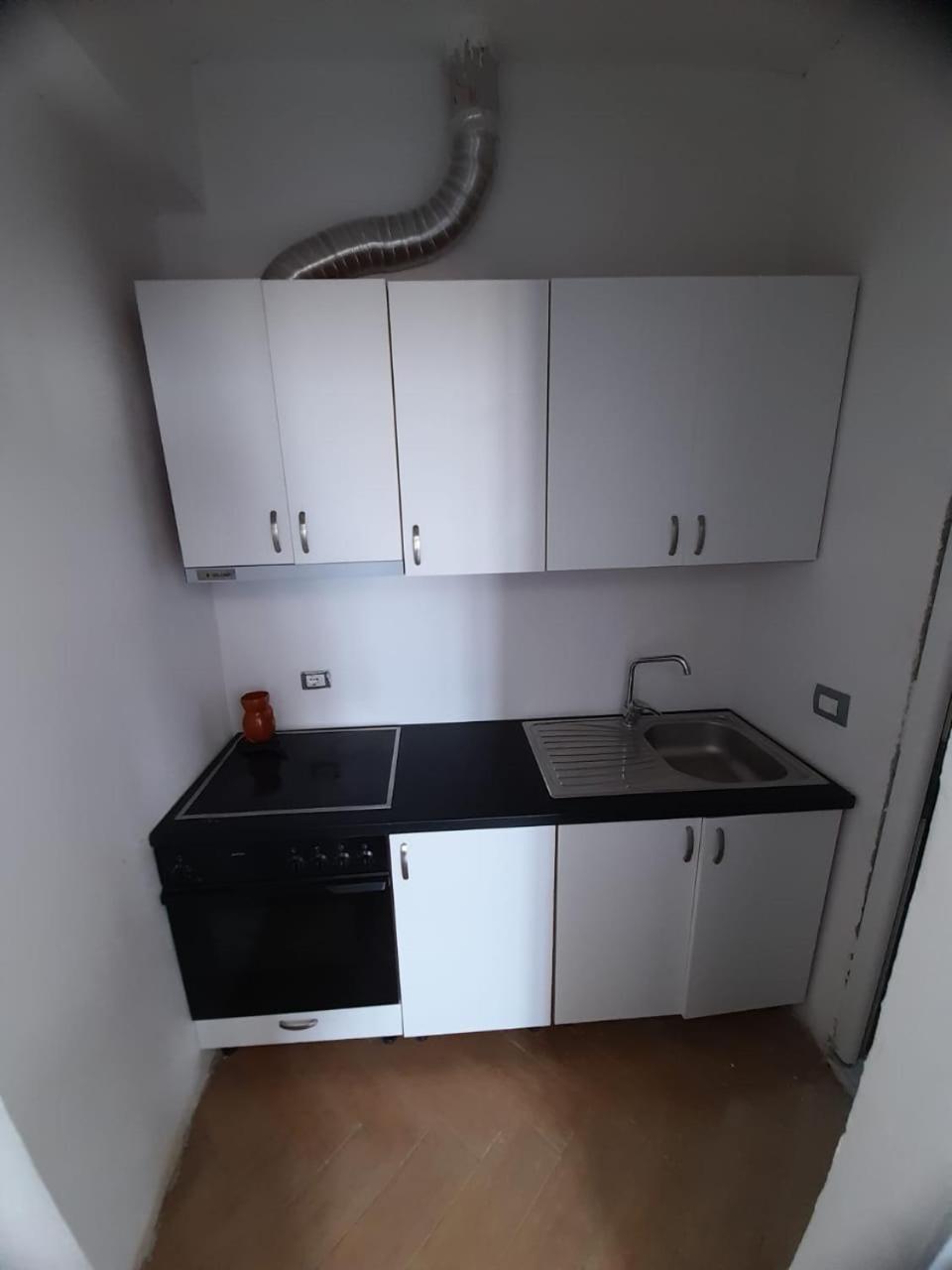 Rey Garden Villa Вльора Номер фото